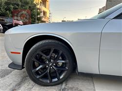 دۆج چالنجەر